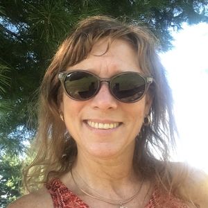 Meet your Posher, Lori